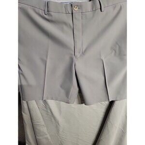 Peter Millar Shorts Mens size 40 Gray Performance Golf  EB82 Logo 100% Polyester